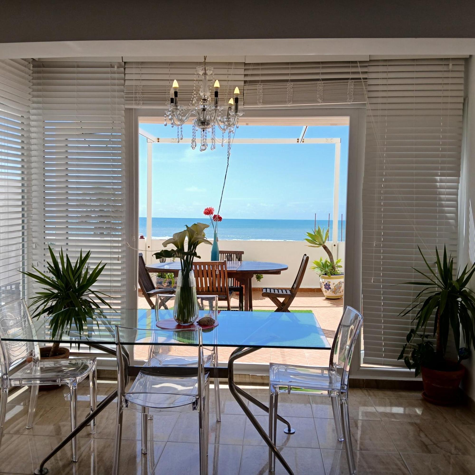 Amazing Frontal Beach Apartment #Traveller'S Awards2023 Кадіс Екстер'єр фото